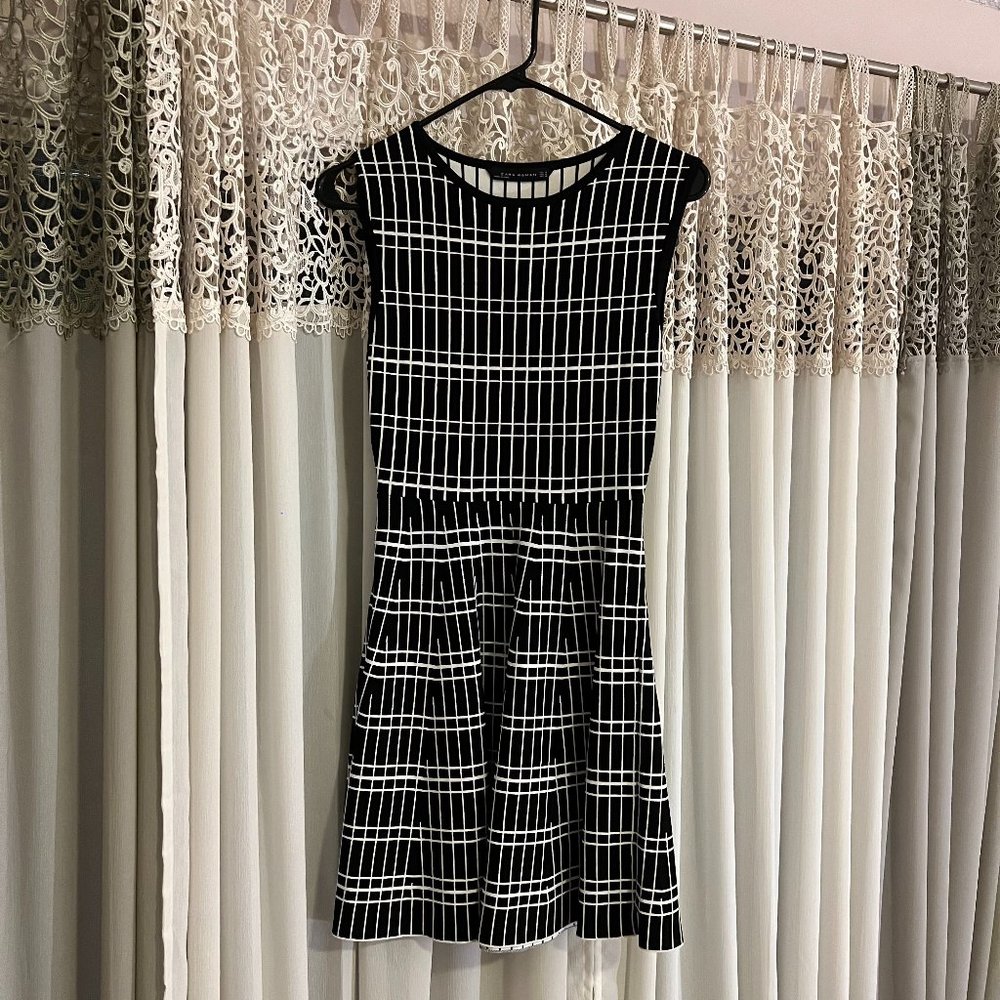 LIKE NEW: Zara Patterned Knit Dress